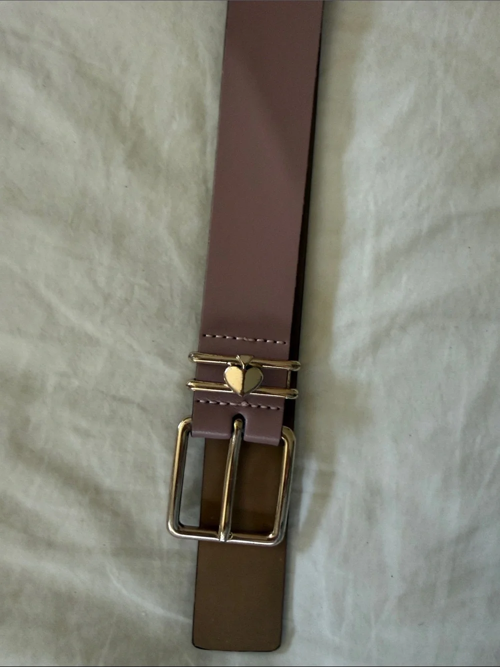 kate spade mauve leather belt with gold heart buckle